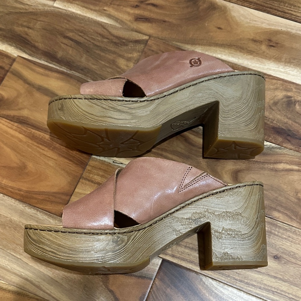 Born Women's Brown Leather Mules - Picture 4 of 5